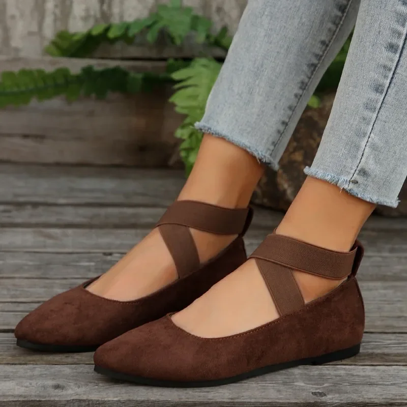 Brown new style women's flat shoes - Summer fashionable lightweight casual shoes - Elegant ballet shoes for women - Sizes 36-43
Brown new style women's flat shoes - Summer fashionable lightweight casual shoes - Elegant ballet shoes for women - Sizes 36-43
