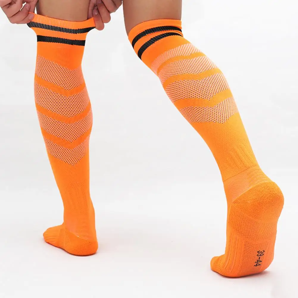 High-quality Nylon Compression Socks Breathable Mesh Compression Socks Striped Knee High Soccer Socks for Men Women for Football
High-quality Nylon Compression Socks Breathable Mesh Compression Socks Striped Knee High Soccer Socks for Men Women for Football