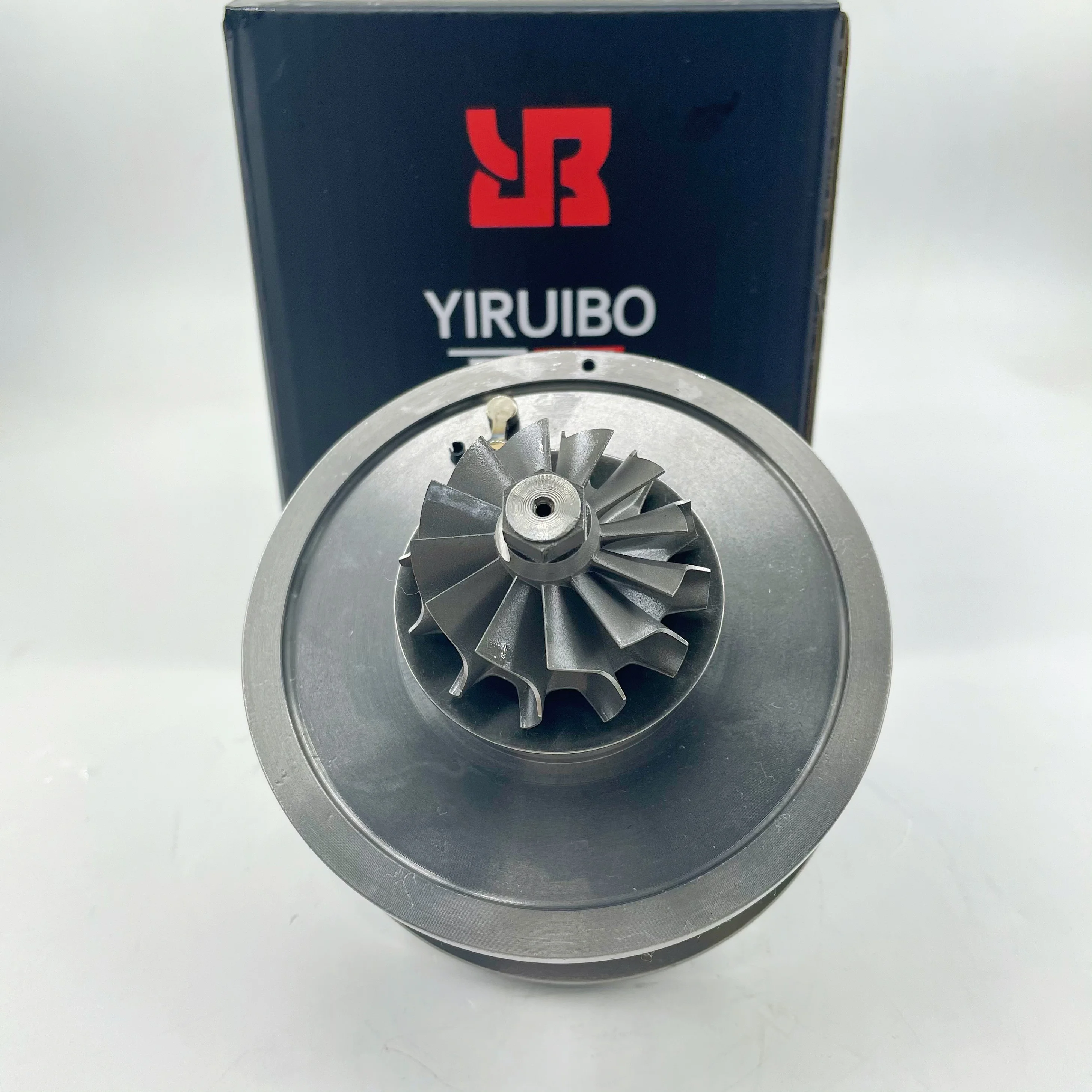 Turbo CHRA BV50 53049880115 53049880069 53049880065 LR008838 Turbo Centre for LandRoverDiscovery III 2.7 TdV6 140 Kw - 190 HP
Turbo CHRA BV50 53049880115 53049880069 53049880065 LR008838 Turbo Centre for LandRoverDiscovery III 2.7 TdV6 140 Kw - 190 HP