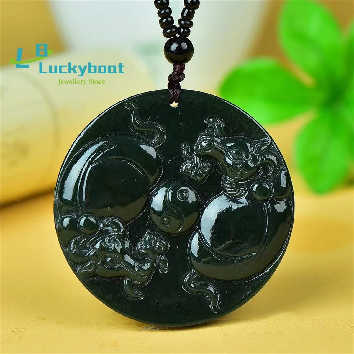 Подвеска из натурального нефрита Хотан Turn the Tide, простая и щедрая индивидуальность, изысканная мода, универсальная для мужчин и женщин
Подвеска из натурального нефрита Хотан Turn the Tide, простая и щедрая индивидуальность, изысканная мода, универсальная для мужчин и женщин