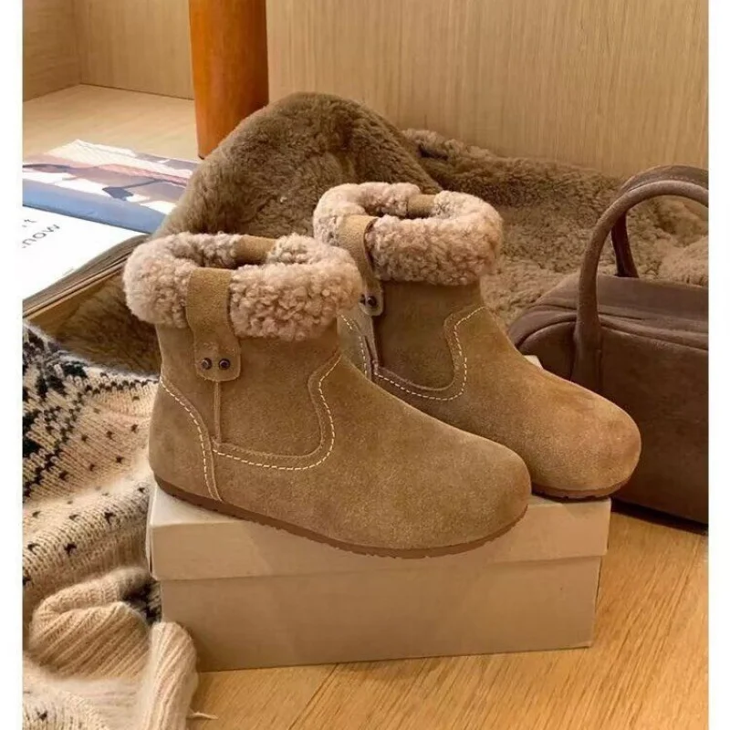 Fur Ankle Snow Women's Boots Flats Short Plush Warm Cotton Shoes 2025 Winter Casual Fashion Boots Comfort Ladies Boots
Fur Ankle Snow Women's Boots Flats Short Plush Warm Cotton Shoes 2025 Winter Casual Fashion Boots Comfort Ladies Boots