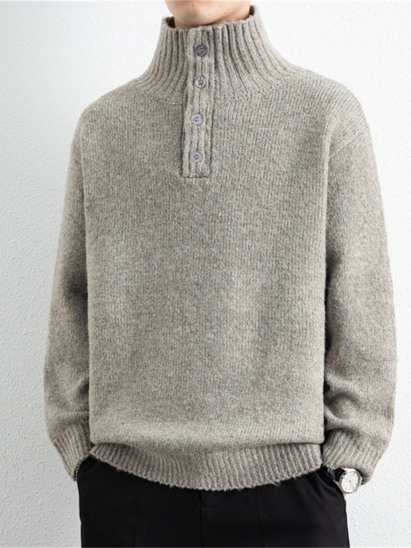 Men's Thickened High Collar Knitted Sweater Loose Fit Warm Base Shirt Casual Loose Style Pure Color Autumn Winter Top
Men's Thickened High Collar Knitted Sweater Loose Fit Warm Base Shirt Casual Loose Style Pure Color Autumn Winter Top