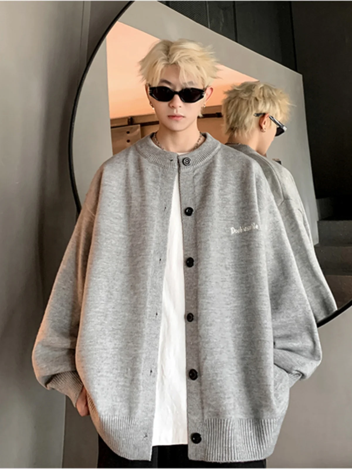 ay Knitted Letter Embroidery Sweater Men's Autumn Winter Leisure Sle American Retro Coat V-Ne Long Sve Breathable
ay Knitted Letter Embroidery Sweater Men's Autumn Winter Leisure Sle American Retro Coat V-Ne Long Sve Breathable