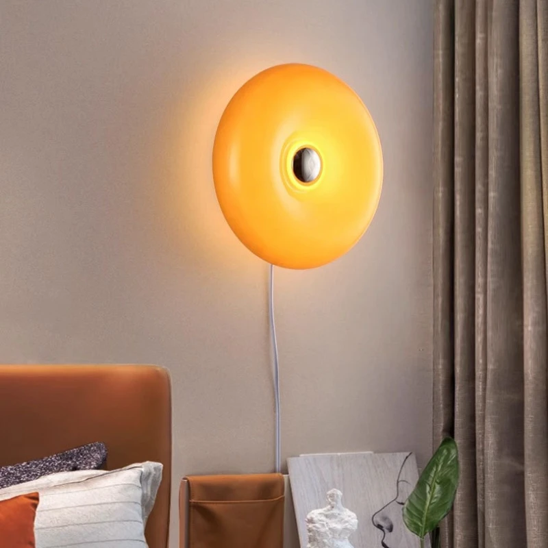 Donut ambient light Bauhaus table lamp three-color changing light USB plug bedroom bedside lamp living room dining room decorati
Donut ambient light Bauhaus table lamp three-color changing light USB plug bedroom bedside lamp living room dining room decorati