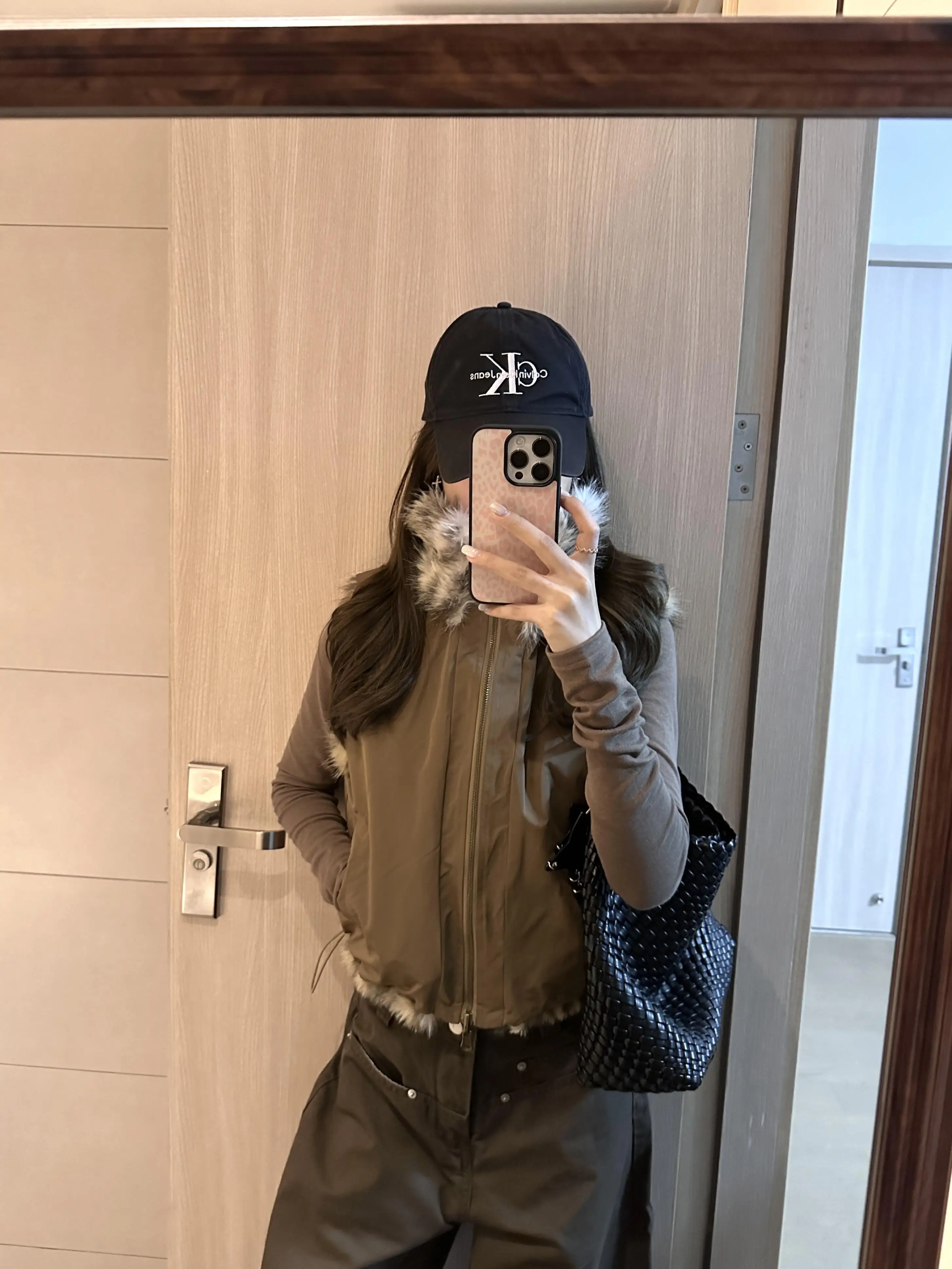 Жилеты, толстые женские жилеты для женщин, осенний твидовый двубортный воротник-стойка, академический консервативный многослойный современный лоскутный сексуальный стиль
Жилеты, толстые женские жилеты для женщин, осенний твидовый двубортный воротник-стойка, академический консервативный многослойный современный лоскутный сексуальный стиль