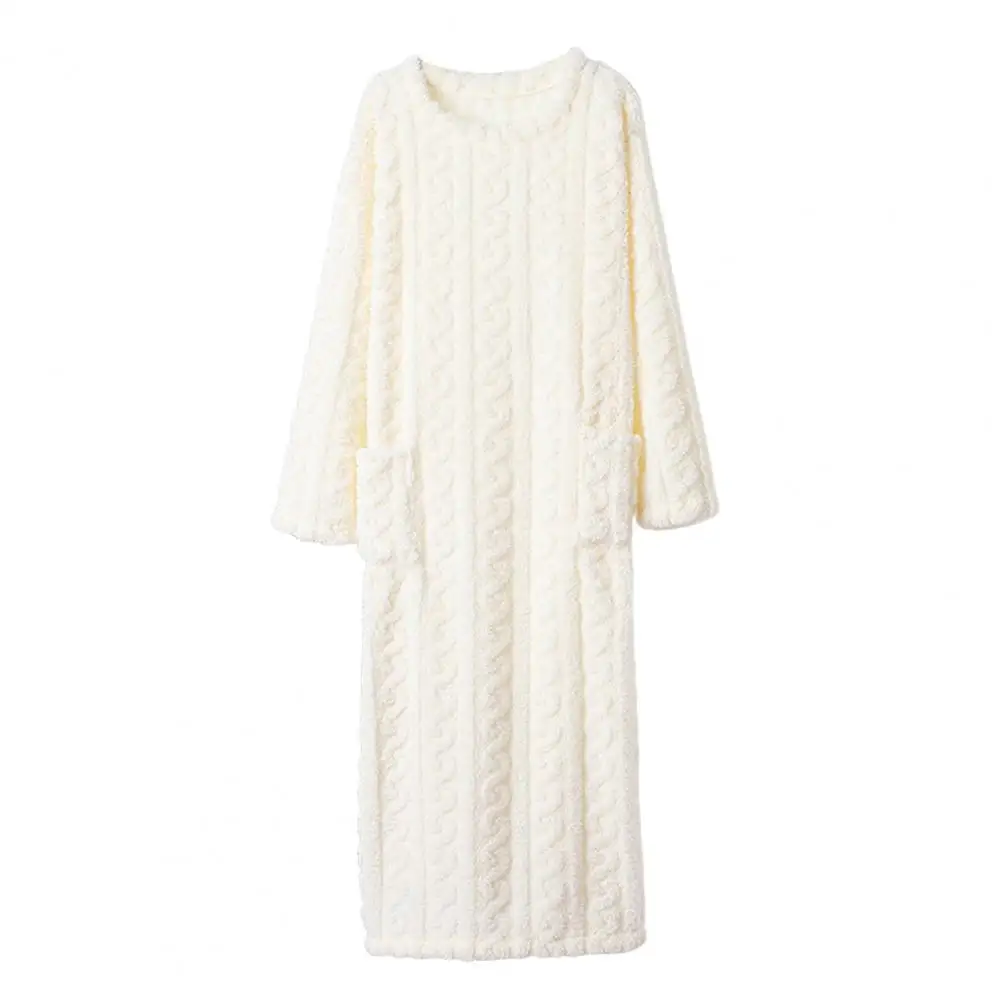 Cozy Fleece Pajamas Cozy Winter Nightgowns for Women Plush Flannel Sleepwear with Pockets Soft Coral Velvet Homewear for Warm
Cozy Fleece Pajamas Cozy Winter Nightgowns for Women Plush Flannel Sleepwear with Pockets Soft Coral Velvet Homewear for Warm