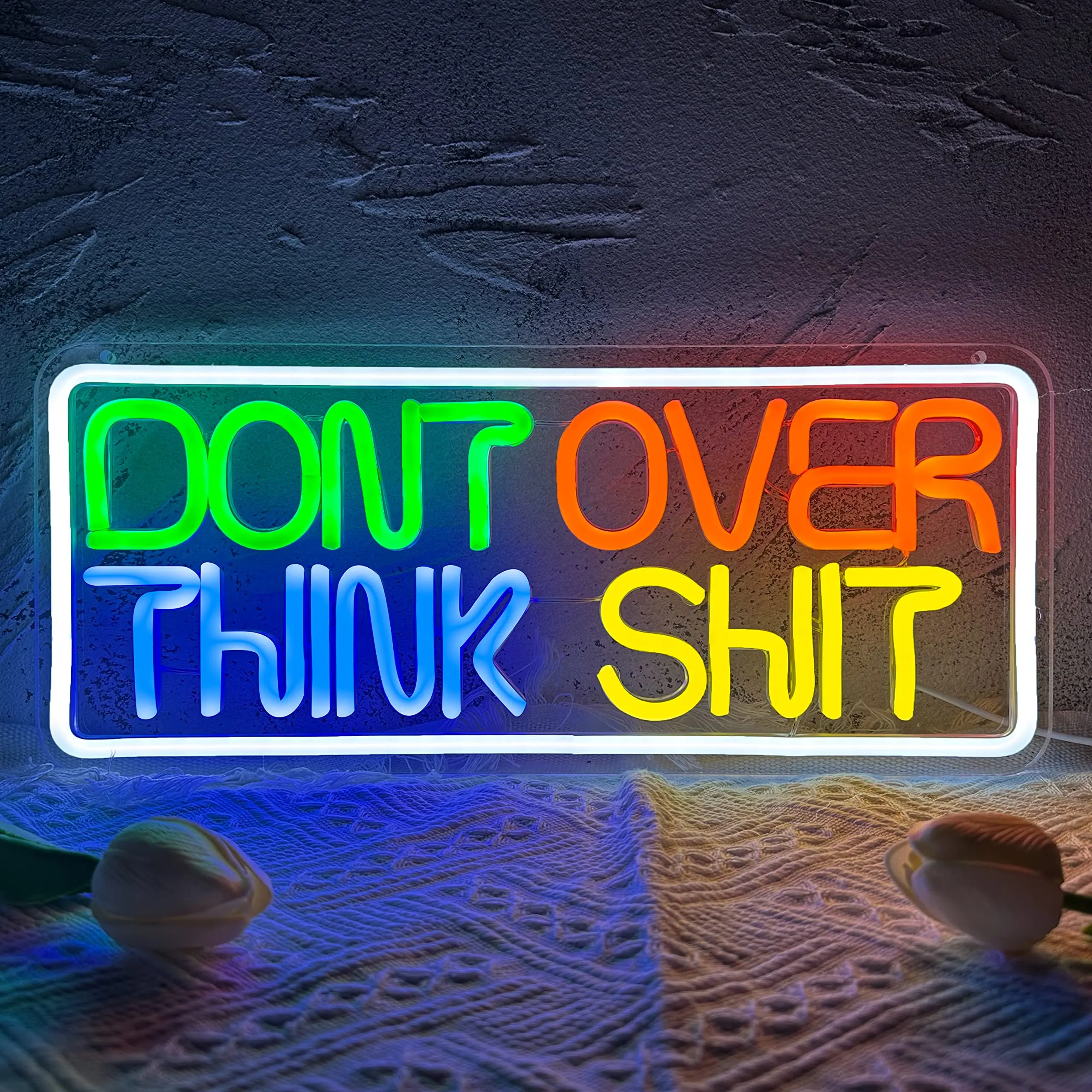 Неоновая вывеска Don Over Think с питанием от USB для мужской пещеры, офиса, студии, декор для спальни, игровой комнаты, неоновый день рождения
Неоновая вывеска Don Over Think с питанием от USB для мужской пещеры, офиса, студии, декор для спальни, игровой комнаты, неоновый день рождения