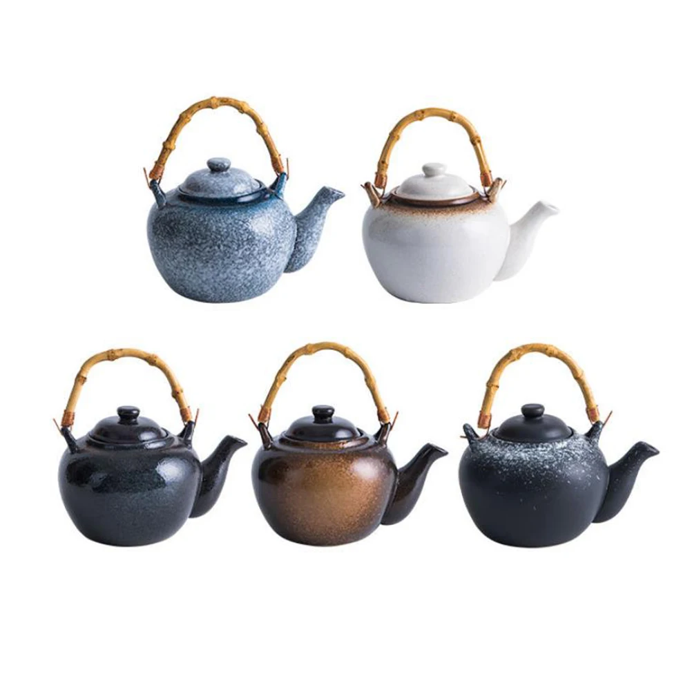 Ceramic Teapot Handheld Tea Brewer Water Jar Portable Kettle Wooden Handle Teapot Retro Design Elegant Fashion Simple Shape
Ceramic Teapot Handheld Tea Brewer Water Jar Portable Kettle Wooden Handle Teapot Retro Design Elegant Fashion Simple Shape