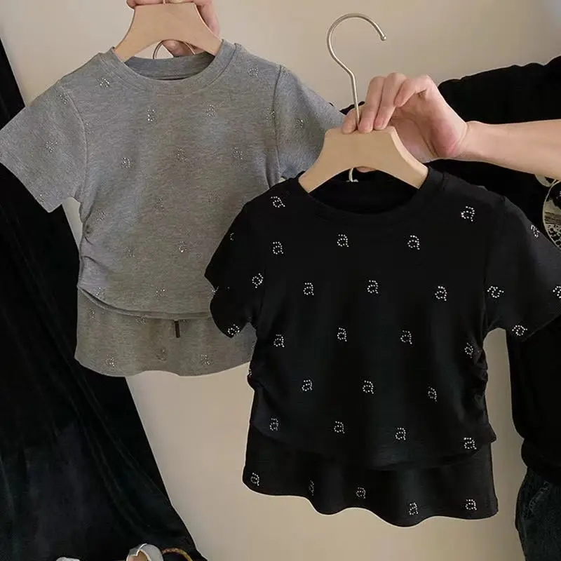 Girls Summer Set Little Girls Short Sleeved 2025 New Children Korean Stylish Two-piece Set Baby Fashionable Clothes
Girls Summer Set Little Girls Short Sleeved 2025 New Children Korean Stylish Two-piece Set Baby Fashionable Clothes