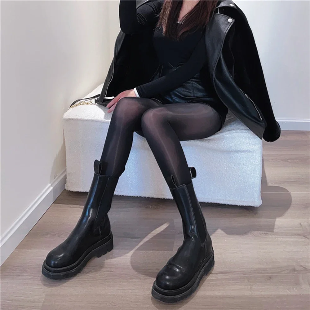 Women's Sheer Oil Shiny Pantyhose Tights Elastic Breathable Stockings Hosiery Female Sexy Socks Leggings
Women's Sheer Oil Shiny Pantyhose Tights Elastic Breathable Stockings Hosiery Female Sexy Socks Leggings