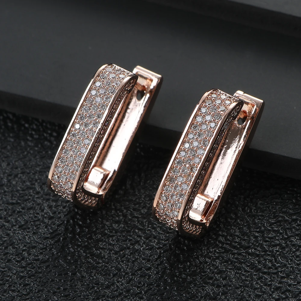 Luxurious and minimalist geometric everyday women's wedding party cubic zirconia CZ circle earrings E1208
Luxurious and minimalist geometric everyday women's wedding party cubic zirconia CZ circle earrings E1208