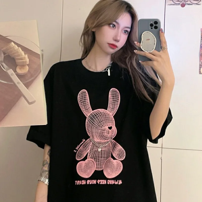 Trendy American Casual Black Letter T-shirt Women's Top 2024 Summer New Mid Length Loose Versatile Little Bear Short Sleeve
Trendy American Casual Black Letter T-shirt Women's Top 2024 Summer New Mid Length Loose Versatile Little Bear Short Sleeve