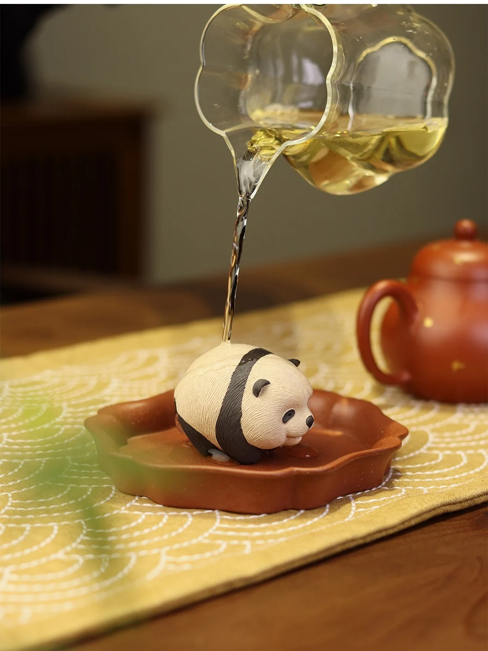 Handmade Purple Clay Tea Pet Cute Panda Home Decorations Tea Accories Table Centerpieces Tea Playbas Soft Cute Trendy
Handmade Purple Clay Tea Pet Cute Panda Home Decorations Tea Accories Table Centerpieces Tea Playbas Soft Cute Trendy