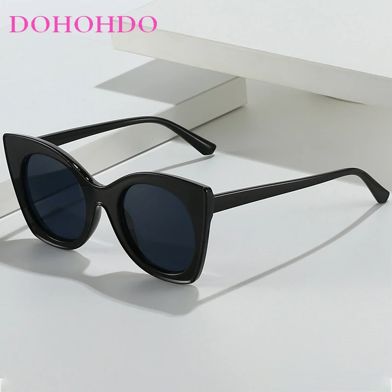Luxury Personality Cat Eye Sunglasses Women Men Retro Brand Design Fashion Party Street Photography Shades UV400 Lentes De Sol
Luxury Personality Cat Eye Sunglasses Women Men Retro Brand Design Fashion Party Street Photography Shades UV400 Lentes De Sol