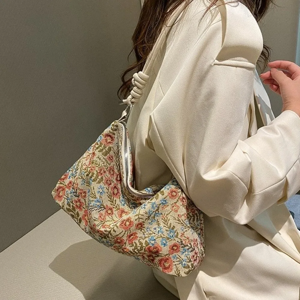 Cloth Flower Tote Bag Floral Multi-functional Print Canvas Handbag Large Capacity Jacquard Hanfu Underarm Bag
Cloth Flower Tote Bag Floral Multi-functional Print Canvas Handbag Large Capacity Jacquard Hanfu Underarm Bag
