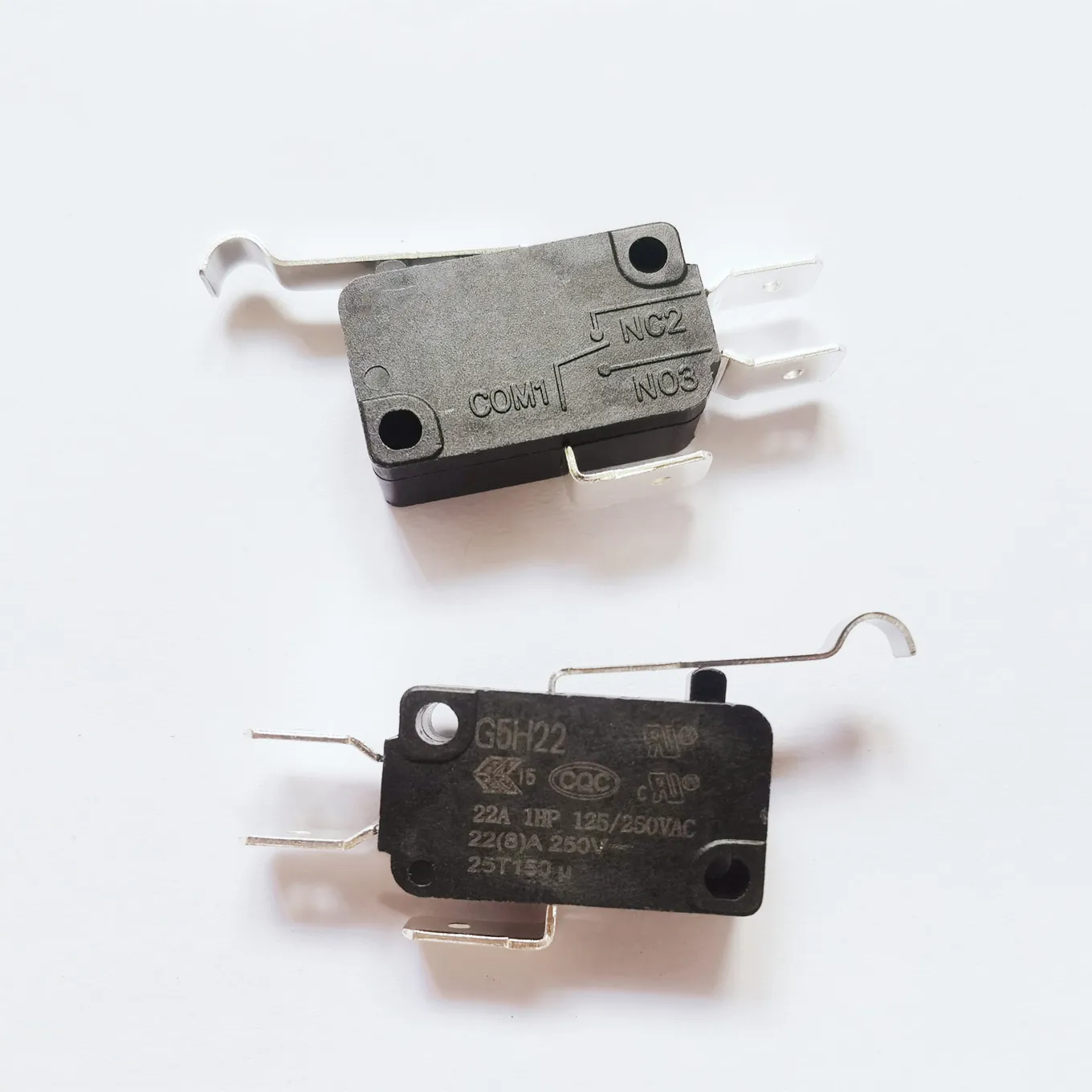 Original new 100% silver contact G5H22-5 travel limit 3pin micro switch with bent handle temperature resistance 150 degree 22A
Original new 100% silver contact G5H22-5 travel limit 3pin micro switch with bent handle temperature resistance 150 degree 22A