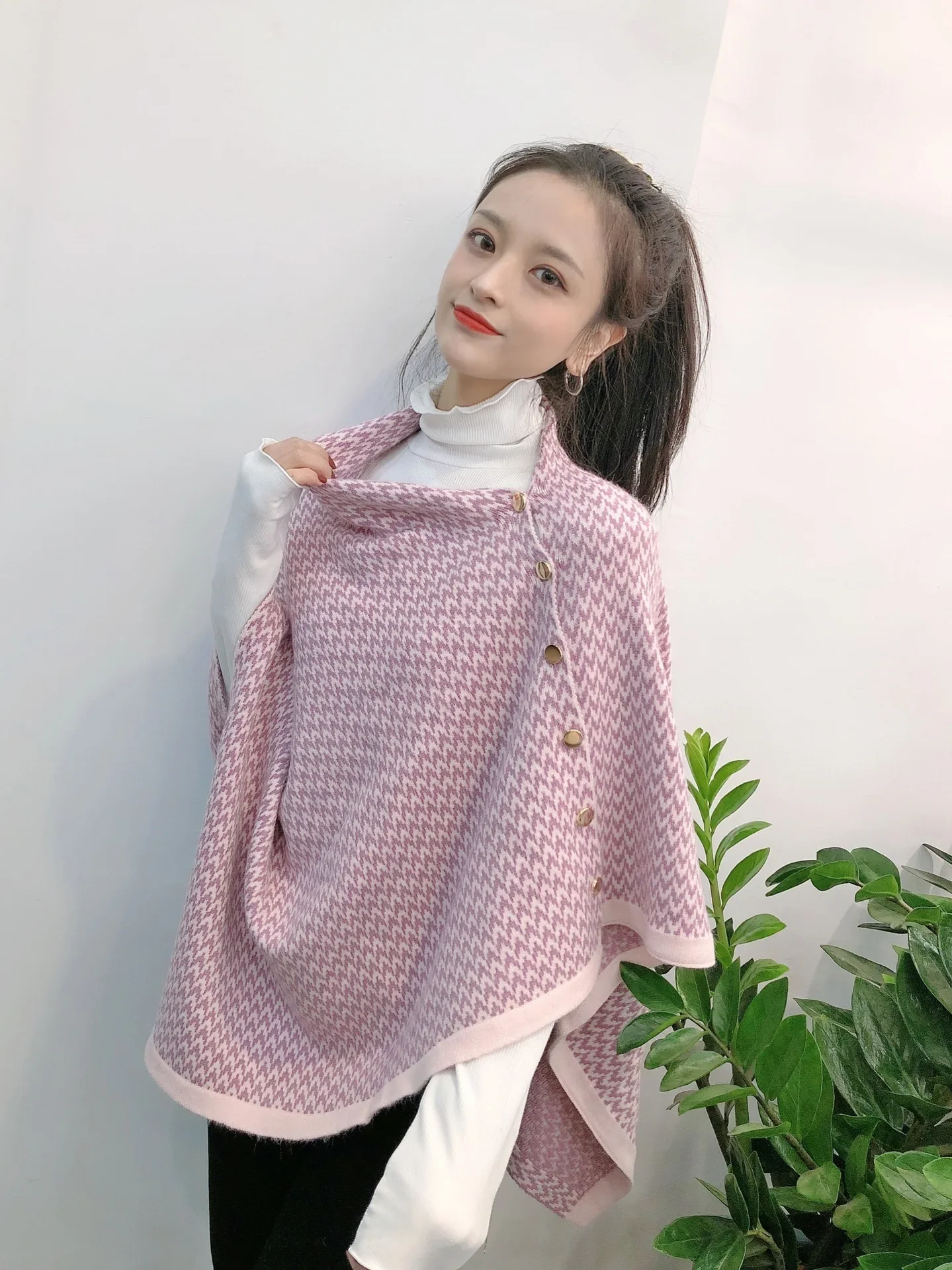 Spring Autumn New Pullover Sweater Knitwear Geometric Splicing Loose Poncho Cape Women Coat Cloak Shawl Pink
Spring Autumn New Pullover Sweater Knitwear Geometric Splicing Loose Poncho Cape Women Coat Cloak Shawl Pink