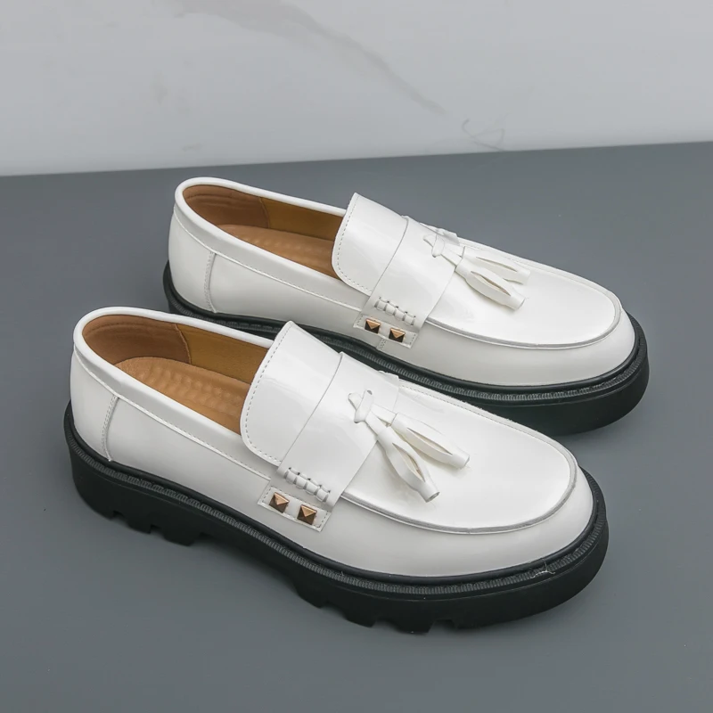 Male Business Fashion Tassel Loafers Walking Man Brand Platform Handmade Casual Breathable Business Shoes Mens Slip on Shoes
Male Business Fashion Tassel Loafers Walking Man Brand Platform Handmade Casual Breathable Business Shoes Mens Slip on Shoes