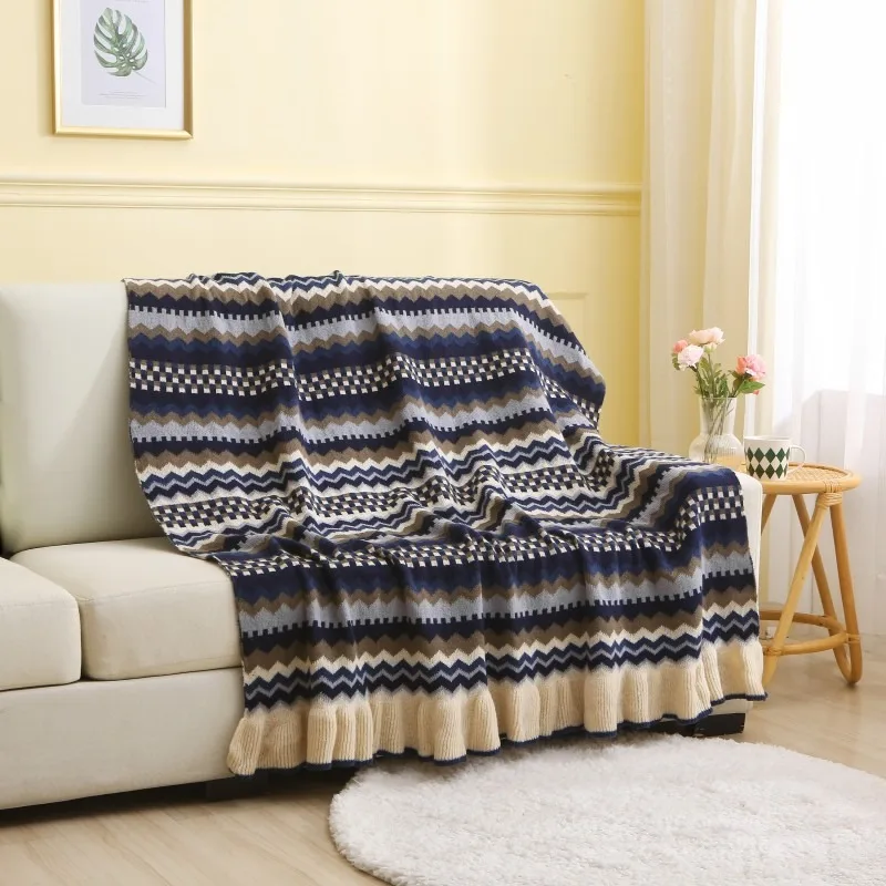 Nordic Scalloped Edge Blanket - Lightweight Crochet Couch Throw, Office Nap Aircon Blanket for Summer Home & Office Decor
Nordic Scalloped Edge Blanket - Lightweight Crochet Couch Throw, Office Nap Aircon Blanket for Summer Home & Office Decor