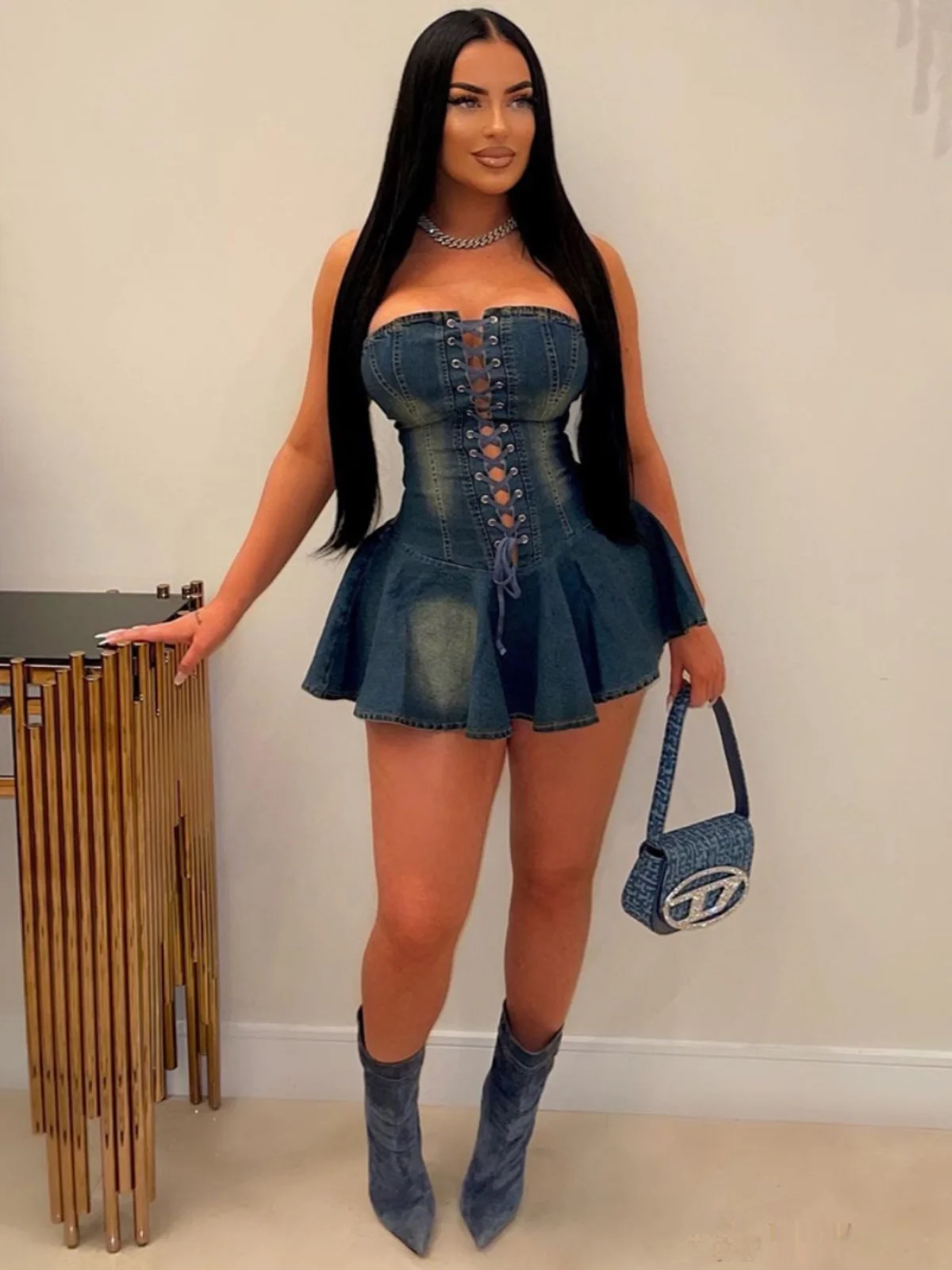 Сексуальная пряная девушка на молнии с завязками на груди, джинсовая юбка ort Dr Puffy Sve на одно плечо, хлопок, весна, осень, зима Dr
Сексуальная пряная девушка на молнии с завязками на груди, джинсовая юбка ort Dr Puffy Sve на одно плечо, хлопок, весна, осень, зима Dr