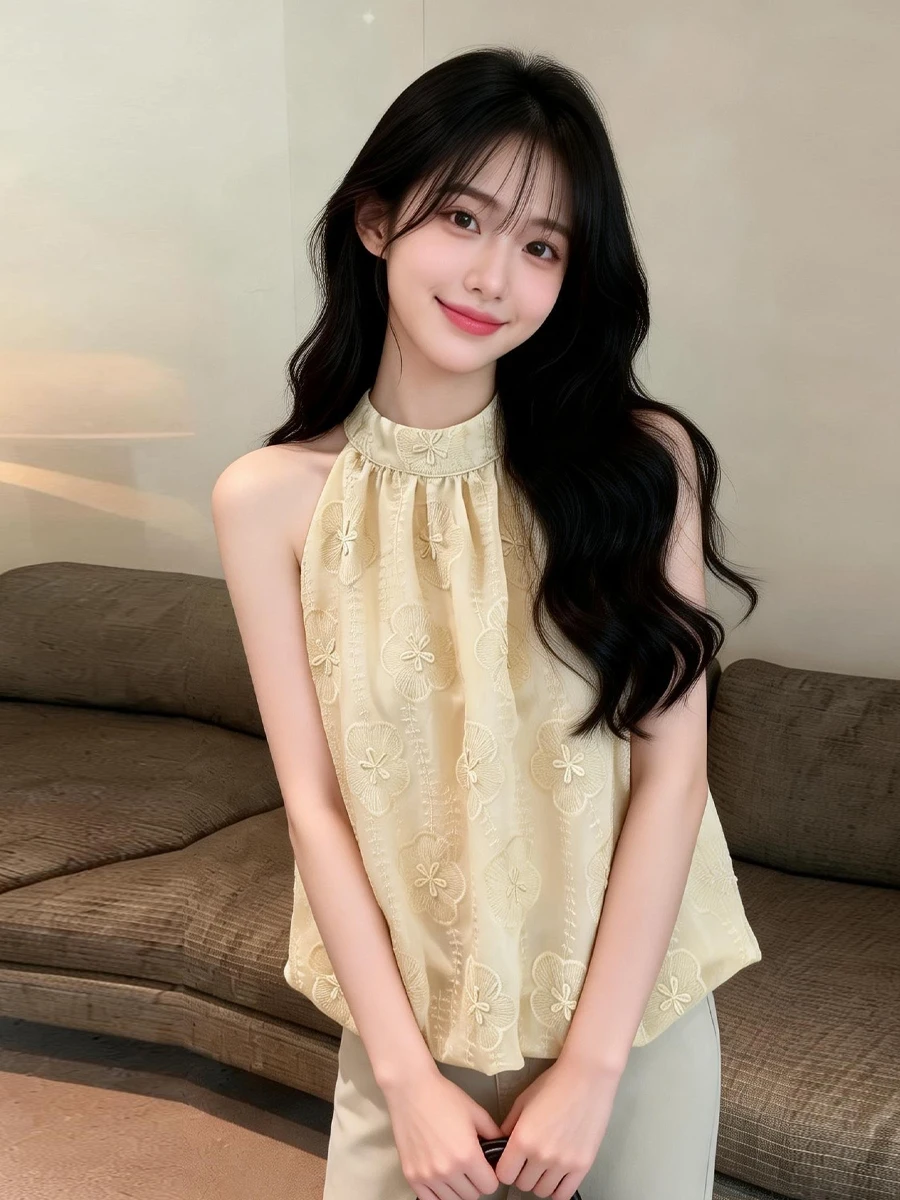Sweet Elegant Embroidered Off-Shoulder Loose Fit Slimming Floral Bloom Sleeveless Top Women's Summer Fashion Casual Shirt
Sweet Elegant Embroidered Off-Shoulder Loose Fit Slimming Floral Bloom Sleeveless Top Women's Summer Fashion Casual Shirt