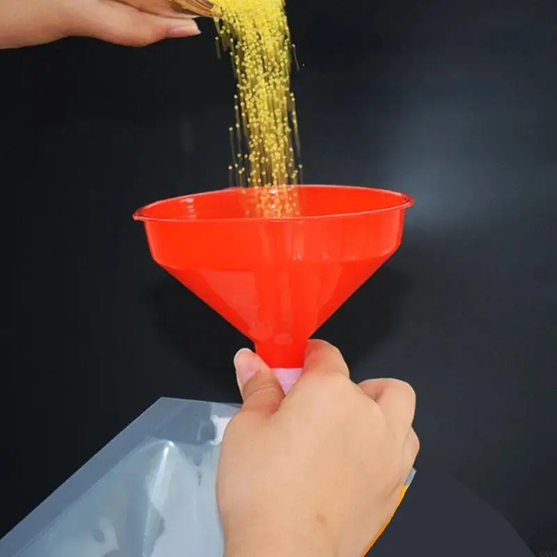 Многоцелевая пластиковая воронка для заливки масла для автомобильных бензобаков, моторное масло, вода, жидкость
Многоцелевая пластиковая воронка для заливки масла для автомобильных бензобаков, моторное масло, вода, жидкость