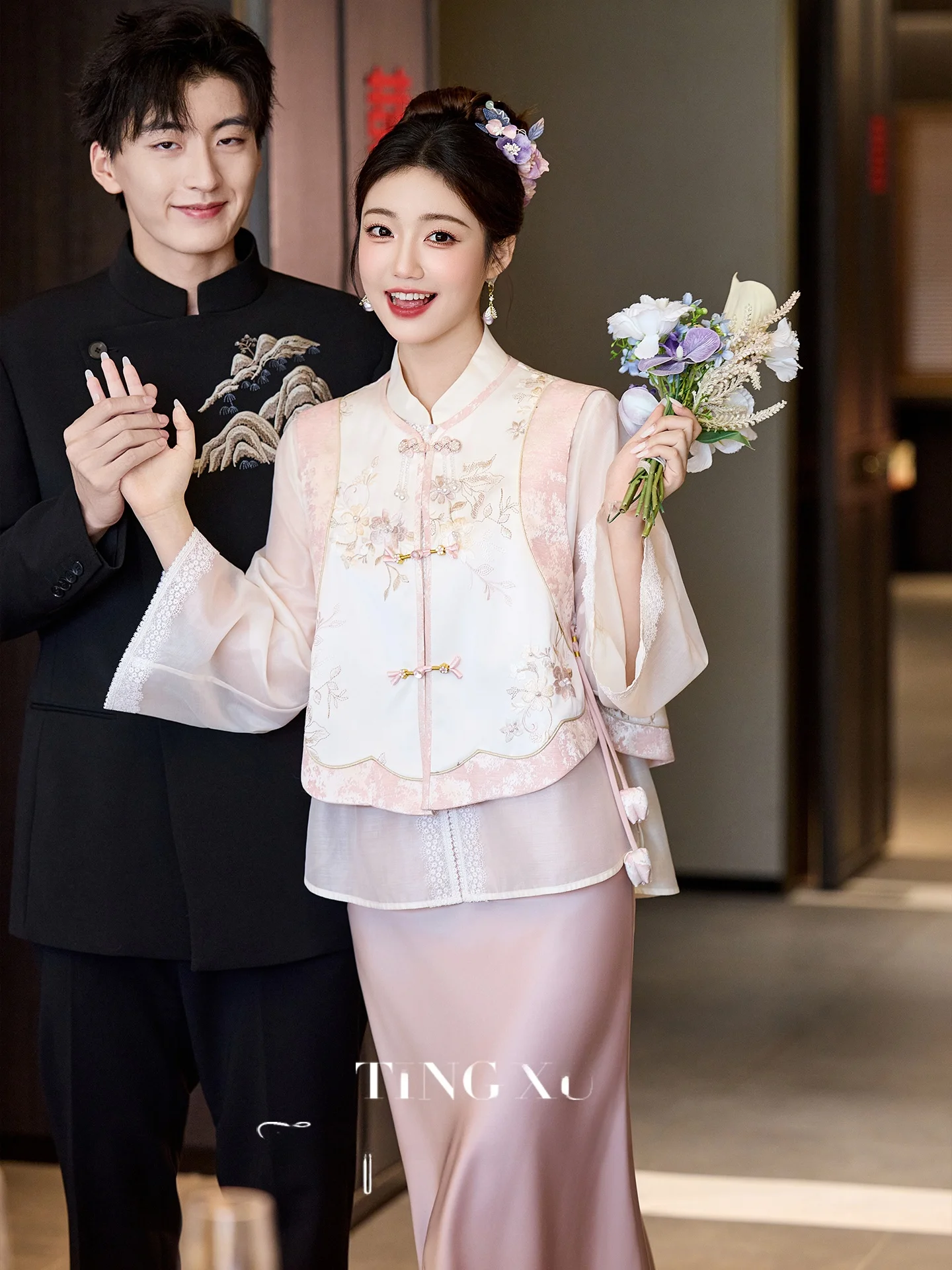 New 2025 Pink Traditional Chinese Sle Wedding Dr Tingxu 'Haiyu' Set Sweet Floral Embellied Long Gown for Engagement
New 2025 Pink Traditional Chinese Sle Wedding Dr Tingxu 'Haiyu' Set Sweet Floral Embellied Long Gown for Engagement