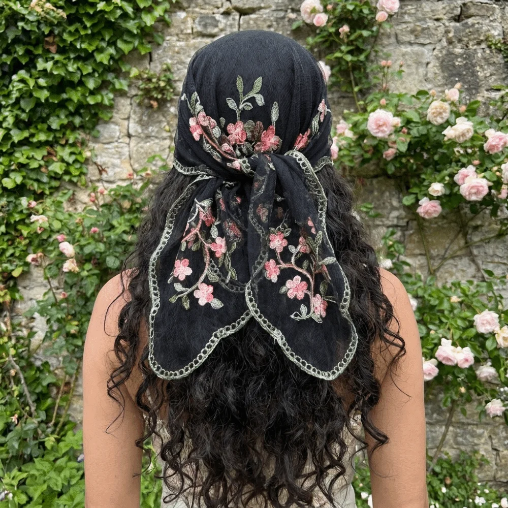 Vintage Ethnic Style Plum Blossom Scarf Lace Headkercheif Embroidery Lace Scarf Wraps Hijab Neck Tie Shawl Daily
Vintage Ethnic Style Plum Blossom Scarf Lace Headkercheif Embroidery Lace Scarf Wraps Hijab Neck Tie Shawl Daily
