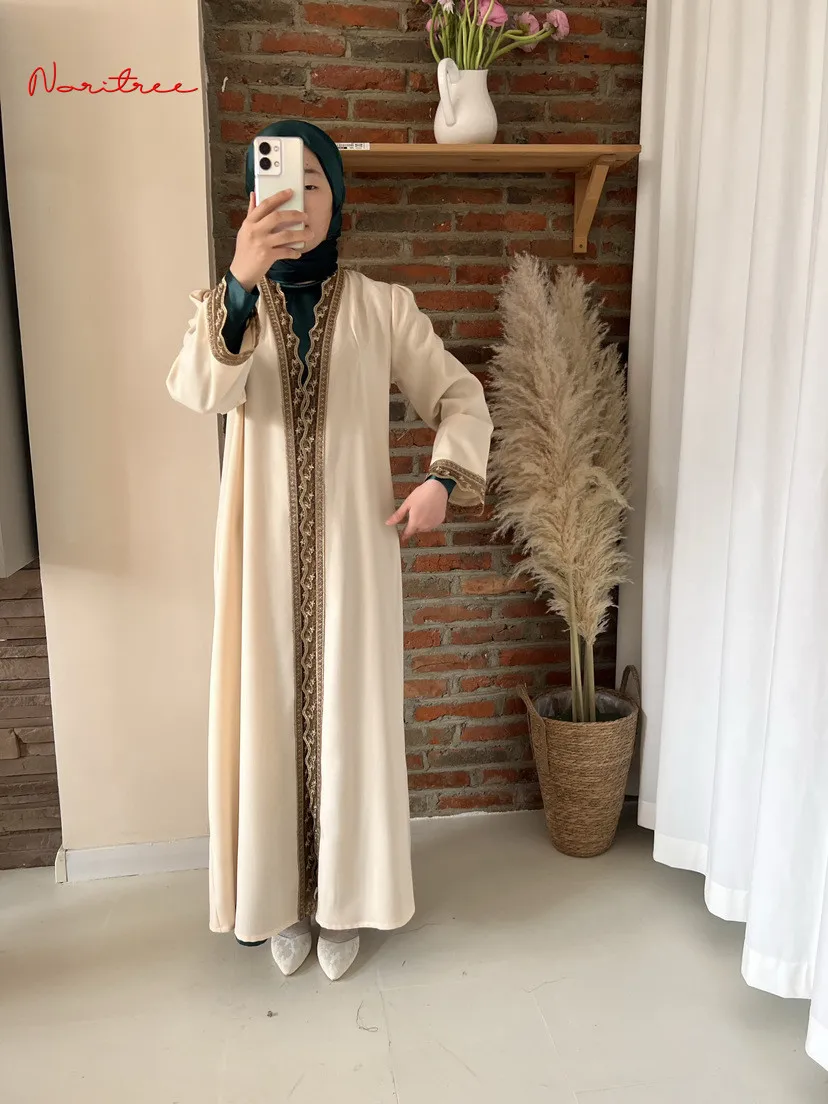 Silky Lace Kimono Djellaba Muslim Dress Opened Cardigan Dubai Long Sleeve Abaya Dubai Turkey Muslim Islam Robe WY1530
Silky Lace Kimono Djellaba Muslim Dress Opened Cardigan Dubai Long Sleeve Abaya Dubai Turkey Muslim Islam Robe WY1530