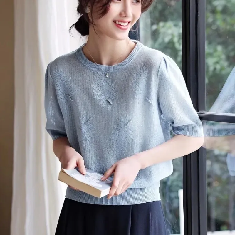 Женский трикотажный топ с круглым вырезом, рукавами до локтя, вышивкой и бисерной отделкой, легкий повседневный топ для ежедневной носки
Женский трикотажный топ с круглым вырезом, рукавами до локтя, вышивкой и бисерной отделкой, легкий повседневный топ для ежедневной носки