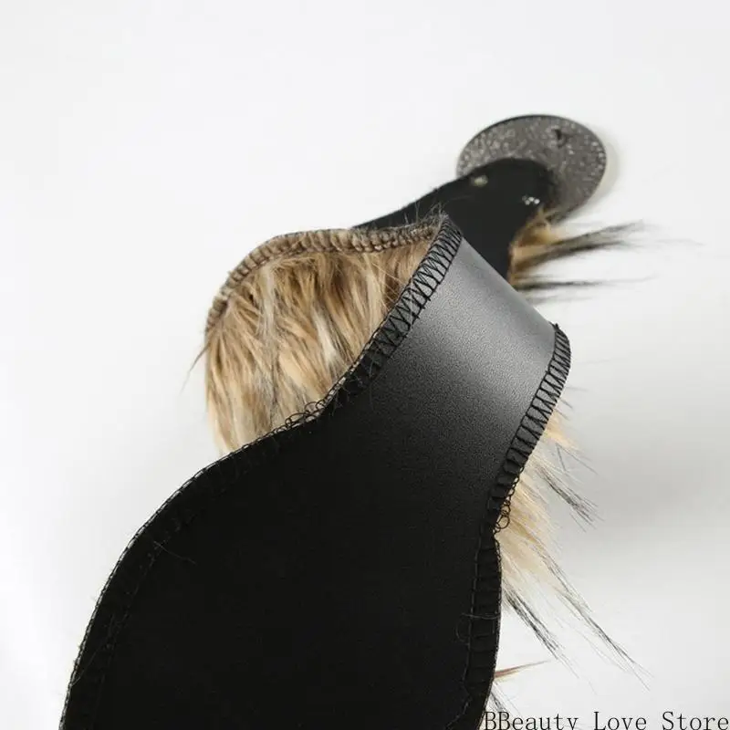 Women's Fashion Belt PU Leather Hot Girls Waist Band Feature Metal Buckle and Furry Detail for Casual Party Wear
Women's Fashion Belt PU Leather Hot Girls Waist Band Feature Metal Buckle and Furry Detail for Casual Party Wear