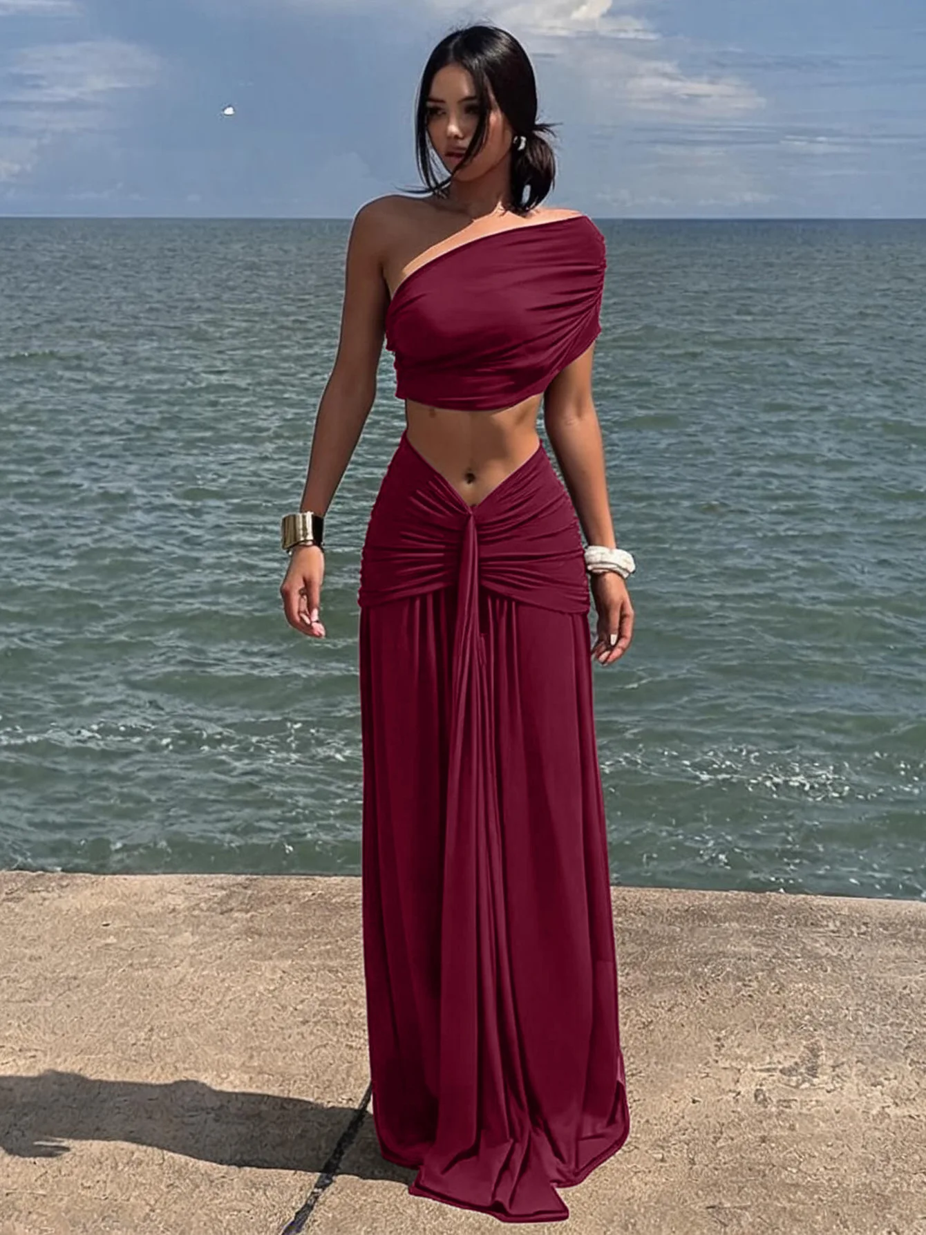 FDYOUI Elegant Chic Diagonal Collar Corset Top+Skirts 2 Piece Sets 2026 Summer Women Ruched Irregular Long Holiday Dress Suit
FDYOUI Elegant Chic Diagonal Collar Corset Top+Skirts 2 Piece Sets 2026 Summer Women Ruched Irregular Long Holiday Dress Suit