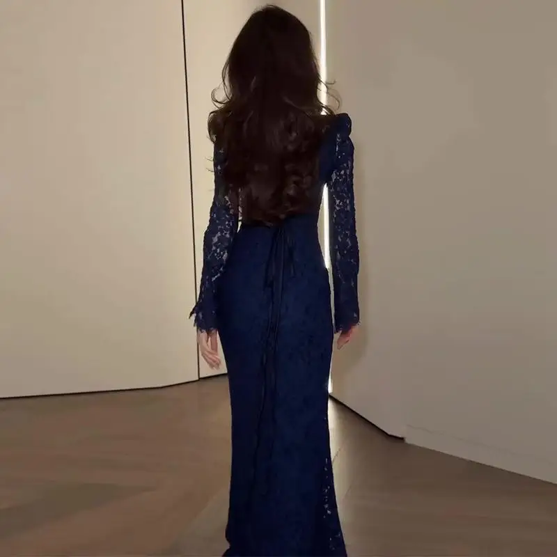 Elegant Lace Hollow out Long Sleeve Women's Dress 2026 New Style Slimming Belted Maxi Skirt City Walk Fashion Trend
Elegant Lace Hollow out Long Sleeve Women's Dress 2026 New Style Slimming Belted Maxi Skirt City Walk Fashion Trend