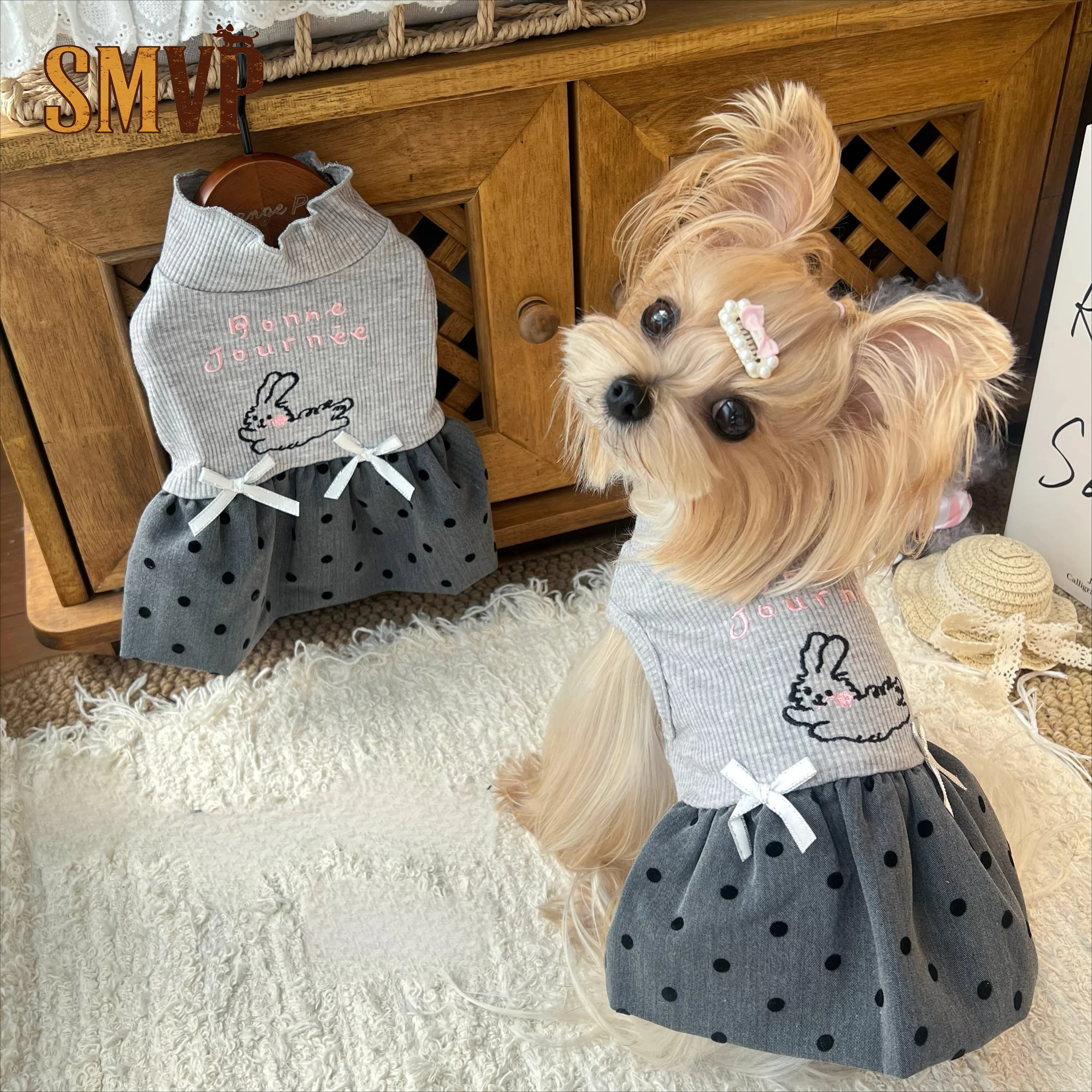 Summer Thin Turtleneck Cotton Gray Black Polka Dot Bud Dress Sweet and Cute Style Small and Medium Pet Dog Clothes
Summer Thin Turtleneck Cotton Gray Black Polka Dot Bud Dress Sweet and Cute Style Small and Medium Pet Dog Clothes