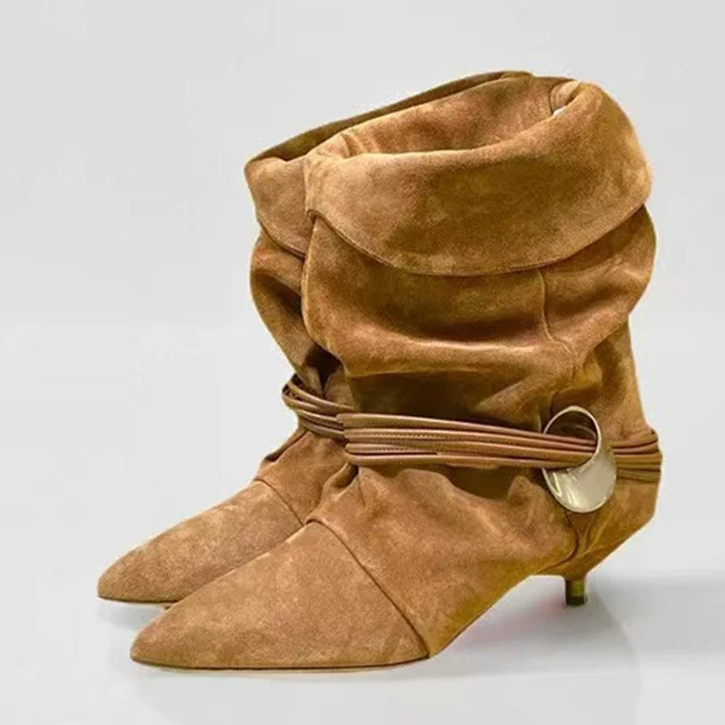 Женские ботильоны с острым носком, украшенные металлом, дизайнерские современные короткие ботинки из искусственной замши, женские удобные ковбойские сапоги на кошачьем каблуке
Женские ботильоны с острым носком, украшенные металлом, дизайнерские современные короткие ботинки из искусственной замши, женские удобные ковбойские сапоги на кошачьем каблуке