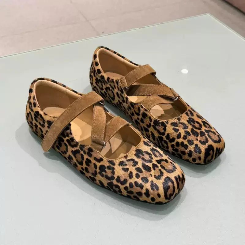 Women's Leopard Square Toe Mary Jane Flats Crisscross Suede Strap Adjustable Buckle Casual Shoes Retro Comfortable Flat Loafers
Women's Leopard Square Toe Mary Jane Flats Crisscross Suede Strap Adjustable Buckle Casual Shoes Retro Comfortable Flat Loafers