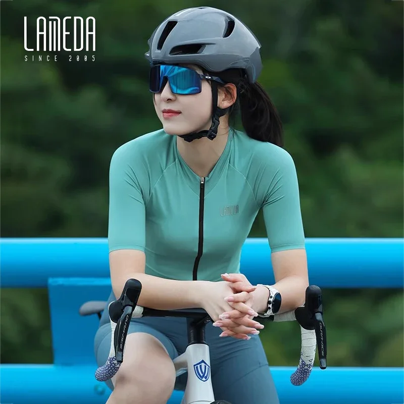 LAMEDA Cycling Jersey For Women Sleeve Quick-Drying Bike Top Breathable Outdoor Running Hiking Sport Road Bike Summer Short
LAMEDA Cycling Jersey For Women Sleeve Quick-Drying Bike Top Breathable Outdoor Running Hiking Sport Road Bike Summer Short
