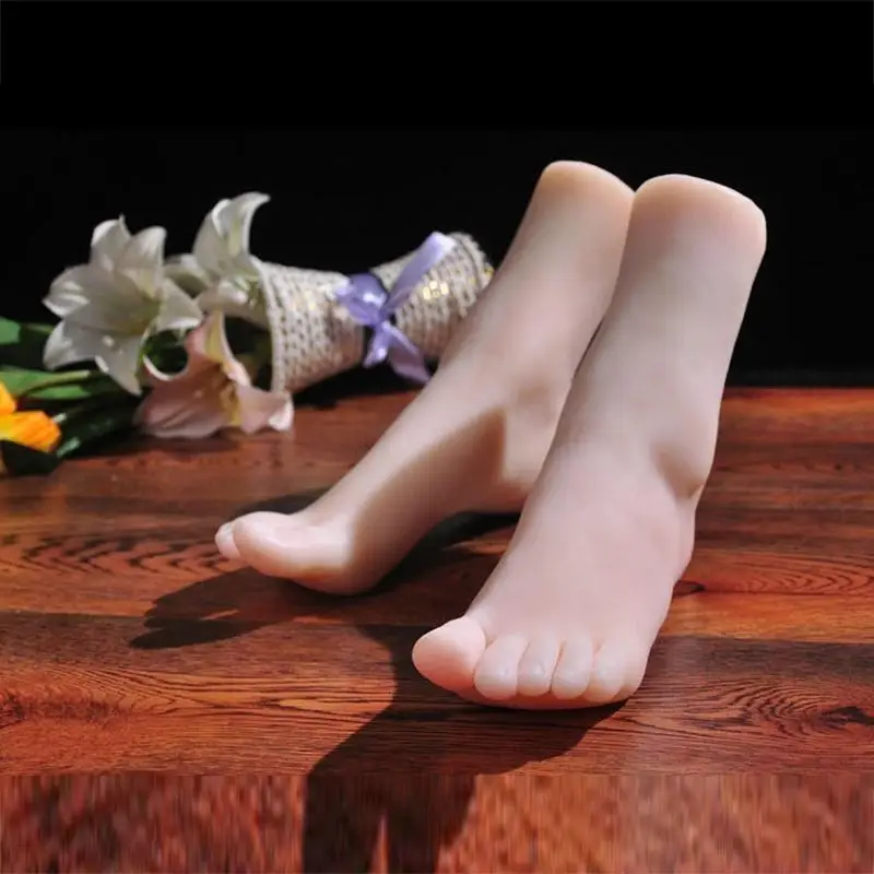Female Foot Model 1:1 Real Silicone Mannequin Lifelike Rubber Fetish Feet Fake Nail Art Shoes Stockings Display Props 3902
Female Foot Model 1:1 Real Silicone Mannequin Lifelike Rubber Fetish Feet Fake Nail Art Shoes Stockings Display Props 3902