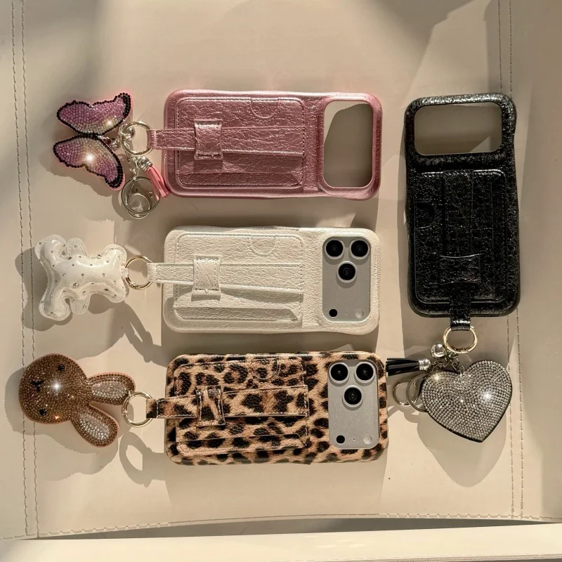 Fashion Leopard Print Card Slot Leather Phone Case For iPhone 17 Pro 16 15 14 Pro Max Cover with Cute Rabbit Pendant Back Cases
Fashion Leopard Print Card Slot Leather Phone Case For iPhone 17 Pro 16 15 14 Pro Max Cover with Cute Rabbit Pendant Back Cases
