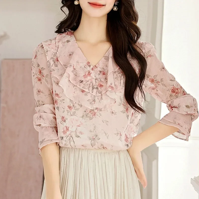 New Long Sleeve V-Neck Women Blouse Ruffles Print Chiffon Blouse Shirt Women Tops Blouses Shirts Blusas Para Mujer Camisas M268
New Long Sleeve V-Neck Women Blouse Ruffles Print Chiffon Blouse Shirt Women Tops Blouses Shirts Blusas Para Mujer Camisas M268