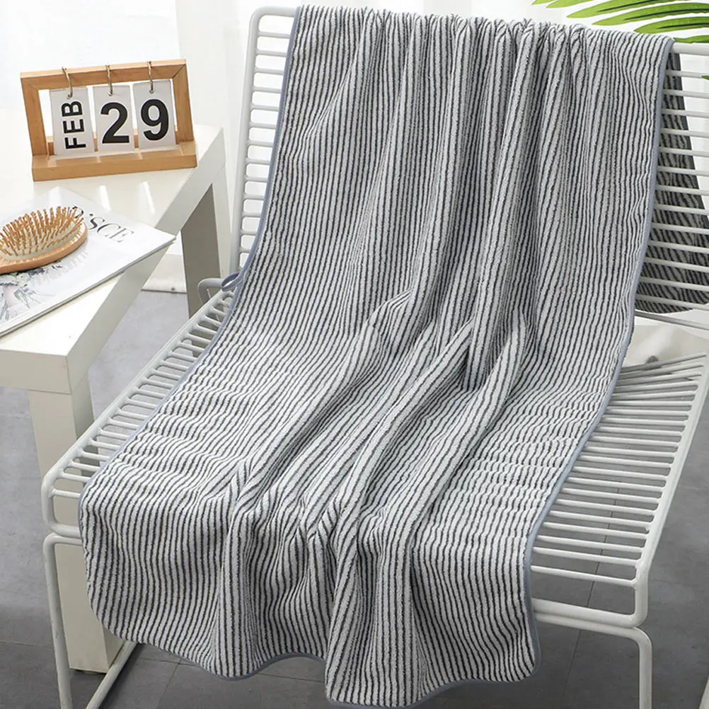 1Pcs Coral Fleece Bath Towel Bamboo Fiber Material Thickened Absorbent Comfortable for Bathroom Beach Hotel Sauna Use Home
1Pcs Coral Fleece Bath Towel Bamboo Fiber Material Thickened Absorbent Comfortable for Bathroom Beach Hotel Sauna Use Home