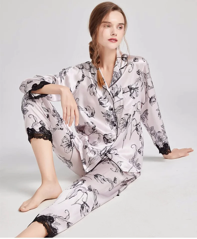 100% Mulberry Silk Pajamas Lace Trim Bedroom Sleepwear Set Floral Printed Long Sleeve Pyjamas Women Real Silk Pajama Sets
100% Mulberry Silk Pajamas Lace Trim Bedroom Sleepwear Set Floral Printed Long Sleeve Pyjamas Women Real Silk Pajama Sets