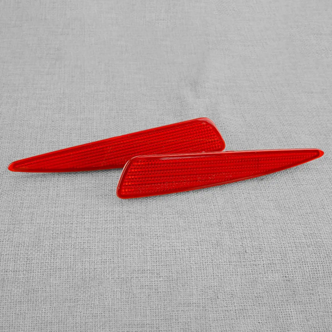 81920-02090 81910-02270 1 Pair Red Rear Bumper Reflector ABS Fit For Toyota Auris 2012 2013 2014 2015
81920-02090 81910-02270 1 Pair Red Rear Bumper Reflector ABS Fit For Toyota Auris 2012 2013 2014 2015