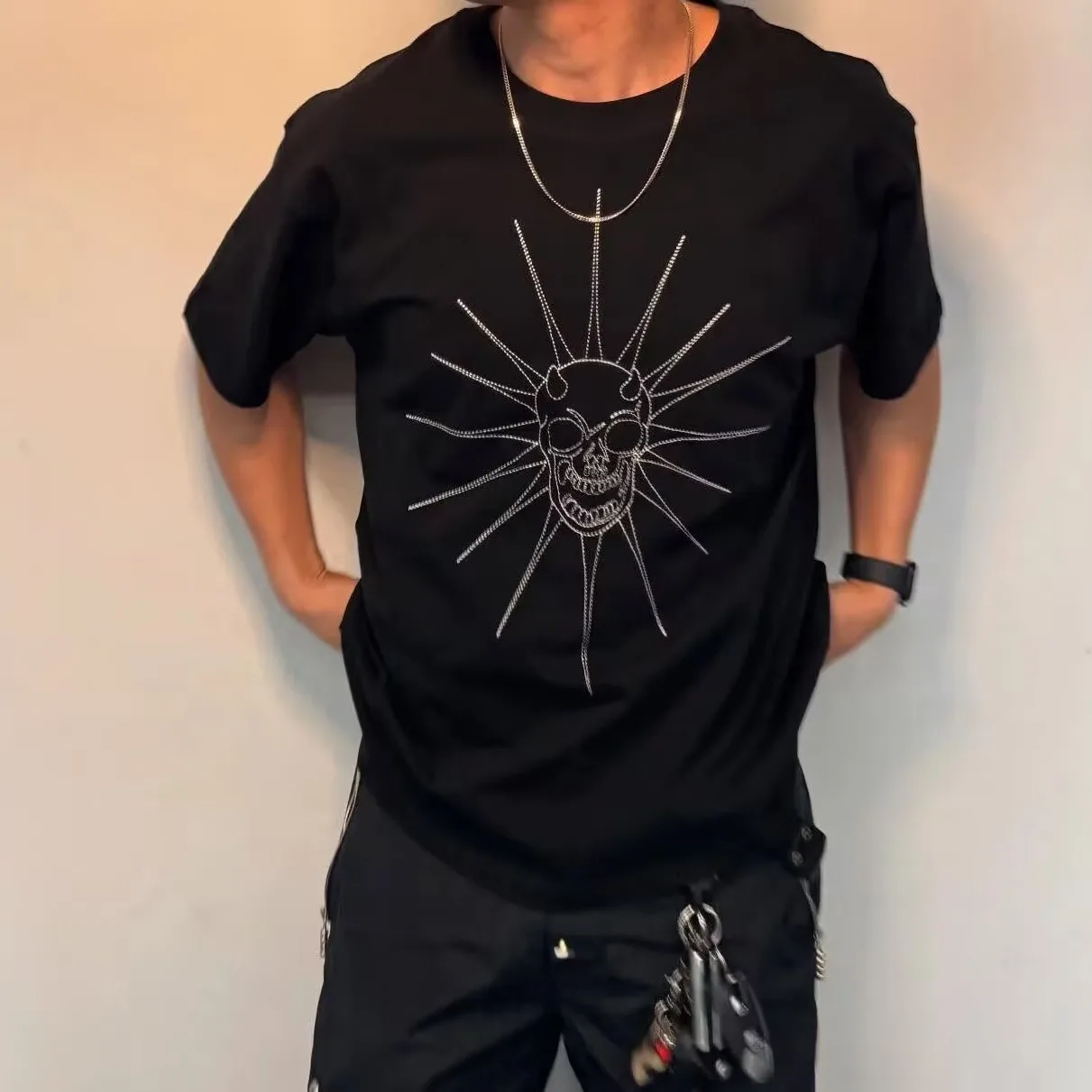 KDark Thug Club Korean Style Dark Arrow Embroidery Skull Loose Fit round Neck Short Sleeve T-Shirt Tee Unisex Breathable Comf...
KDark Thug Club Korean Style Dark Arrow Embroidery Skull Loose Fit round Neck Short Sleeve T-Shirt Tee Unisex Breathable Comf...