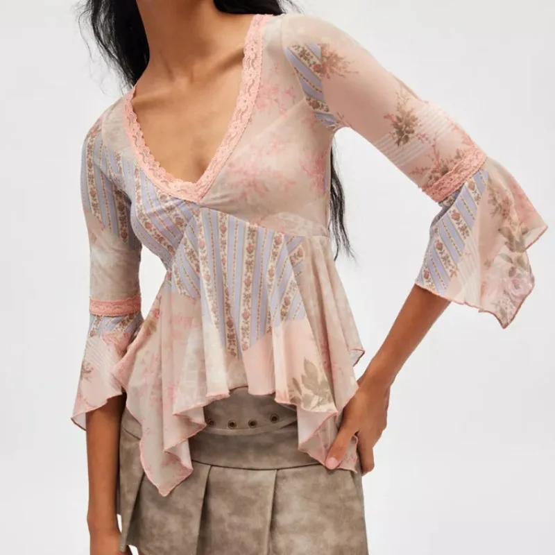 Fresh and Sweet Women's Top Is Weak and Boneless. Korean Style Is Rich, Ancient and Early, Cold, V-neck and Gentle
Fresh and Sweet Women's Top Is Weak and Boneless. Korean Style Is Rich, Ancient and Early, Cold, V-neck and Gentle