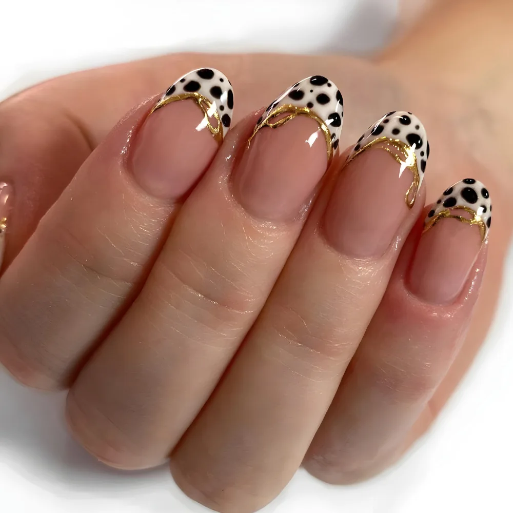 24PCS 3D Golden French False Nails Simple Leopard Print Patterns Short Almond Fake Nail Acrylic Wearable Manicure Tips with Glue
24PCS 3D Golden French False Nails Simple Leopard Print Patterns Short Almond Fake Nail Acrylic Wearable Manicure Tips with Glue