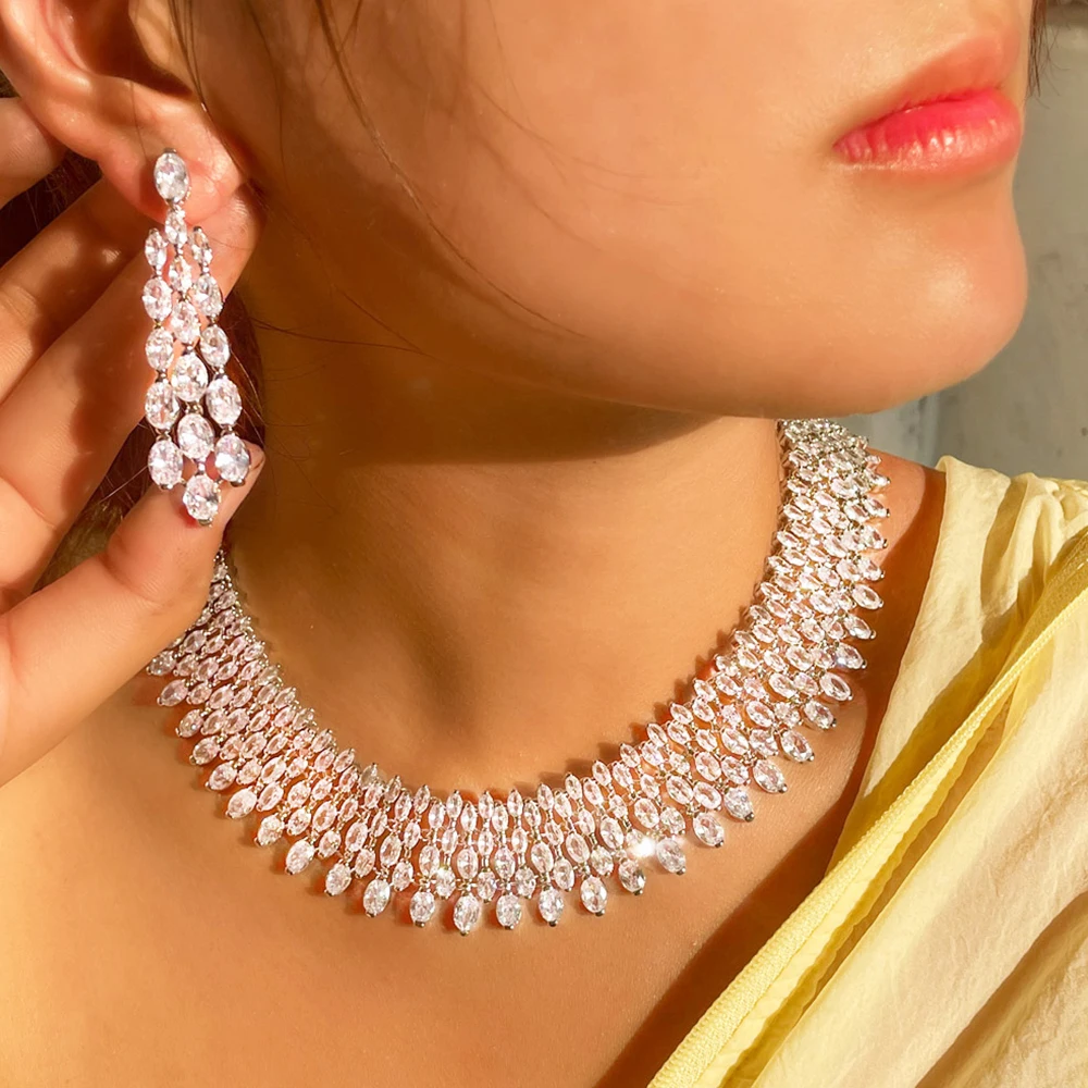 BeaQueen Luxury Wedding Jewelry Set for Women Shiny White Cubic Zircon Paved Silver Plated Big Wide Necklace and Earrings JS353
BeaQueen Luxury Wedding Jewelry Set for Women Shiny White Cubic Zircon Paved Silver Plated Big Wide Necklace and Earrings JS353