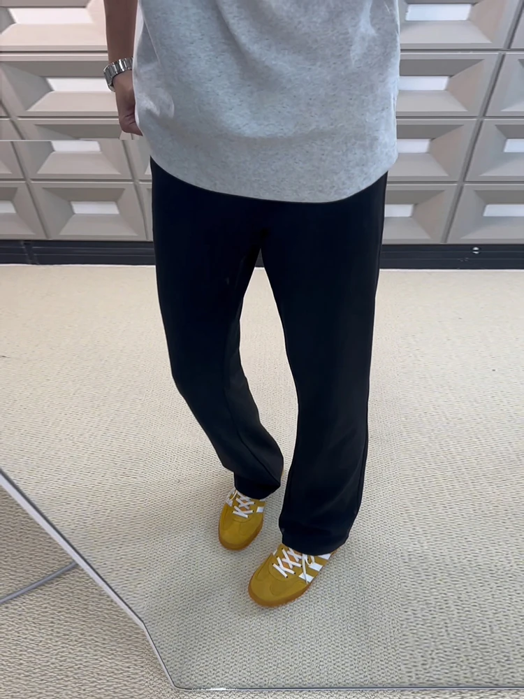 Bla Ice Silk Men's Summer Thin Straight Leg Pants Drapey Casual Trousers Cool And Haome Faionable Loose Fit Breathable
Bla Ice Silk Men's Summer Thin Straight Leg Pants Drapey Casual Trousers Cool And Haome Faionable Loose Fit Breathable