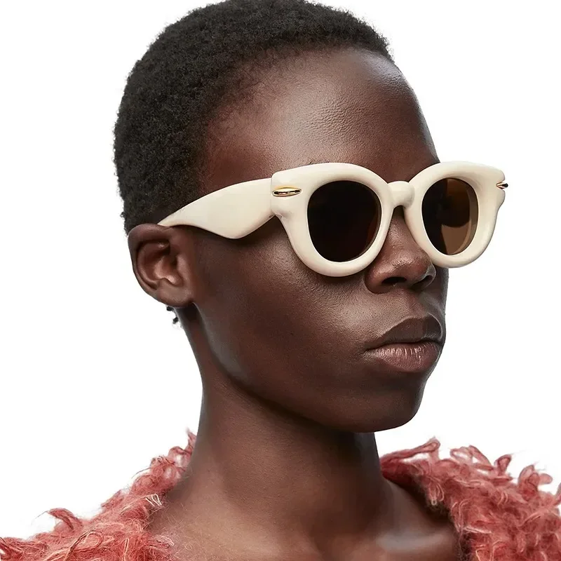New Y2k Sports Punk Sunglasses Outdoor Sun Glasses Cute Oval Shades Chunky Round Frame Inflated Sunglasses For Women Men
New Y2k Sports Punk Sunglasses Outdoor Sun Glasses Cute Oval Shades Chunky Round Frame Inflated Sunglasses For Women Men