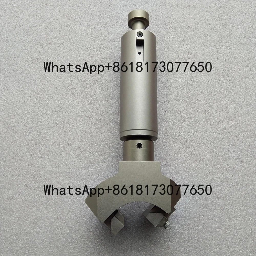 Double Blade V-Type Cutting Tool for Digital Knife Cutting Machine 45 30 22.5 15 0 Degree Angle SRT SRT91169
Double Blade V-Type Cutting Tool for Digital Knife Cutting Machine 45 30 22.5 15 0 Degree Angle SRT SRT91169